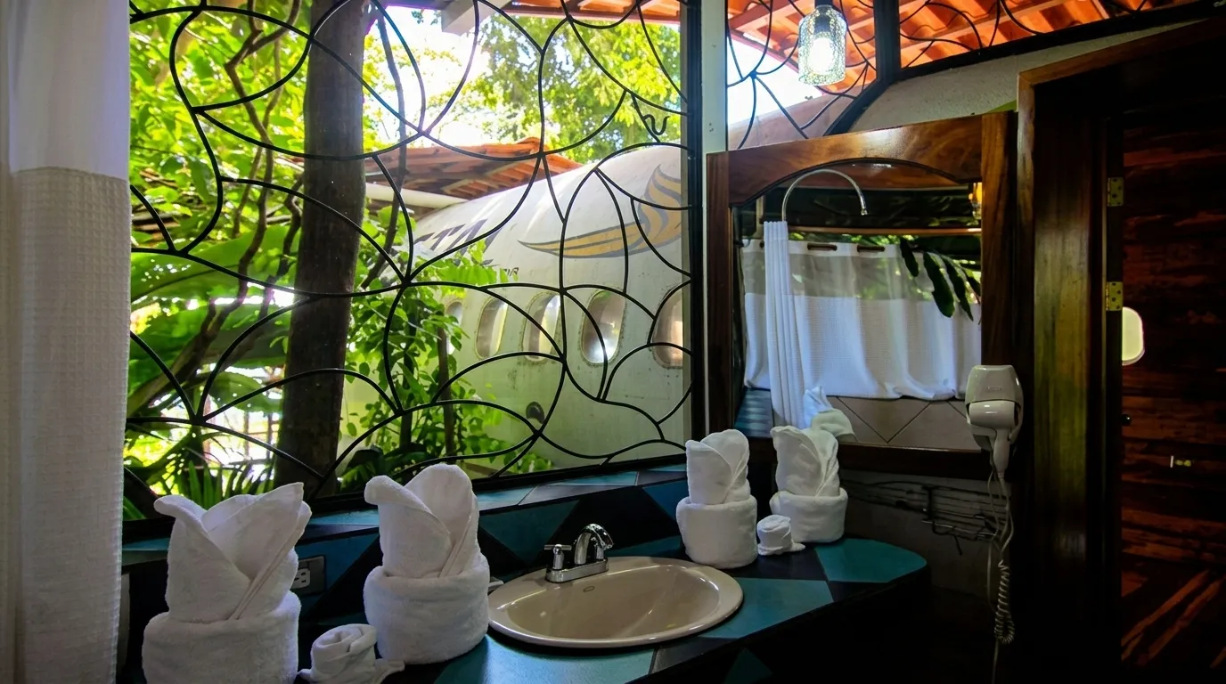 Gallery 222