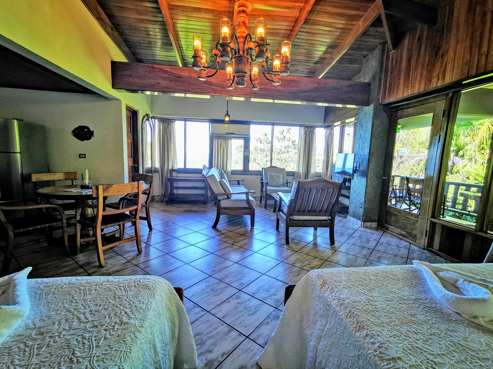 Gallery 251