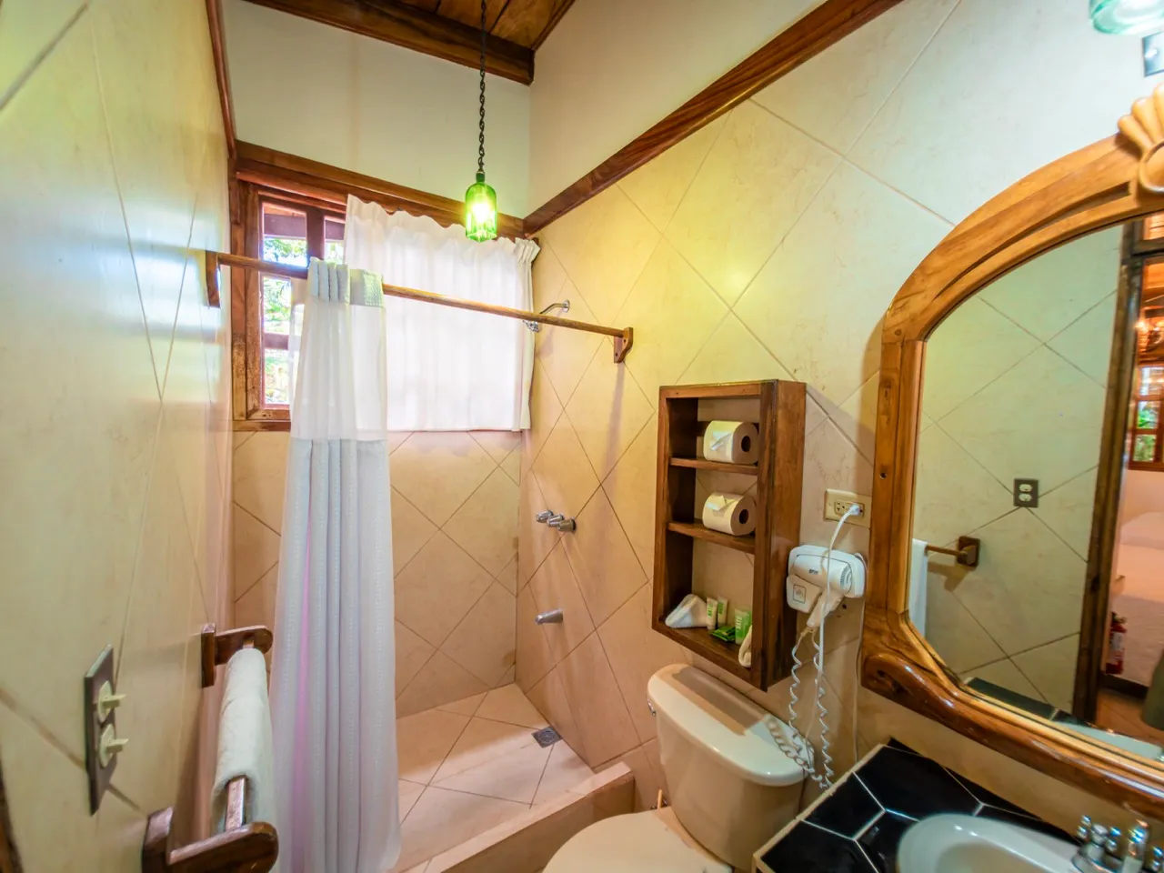 Gallery 276